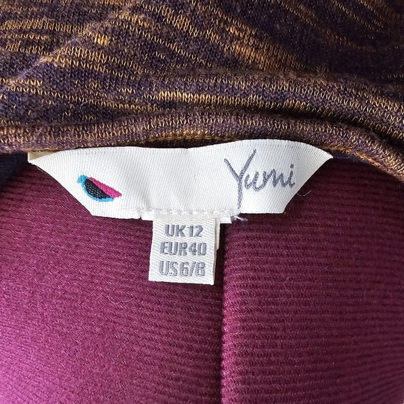 Yumi Sweater Dress Brown and Cream Scoop Neck Long Sleeve - Picture 3 of 12